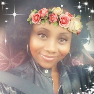 Meet your Posher, Aisha